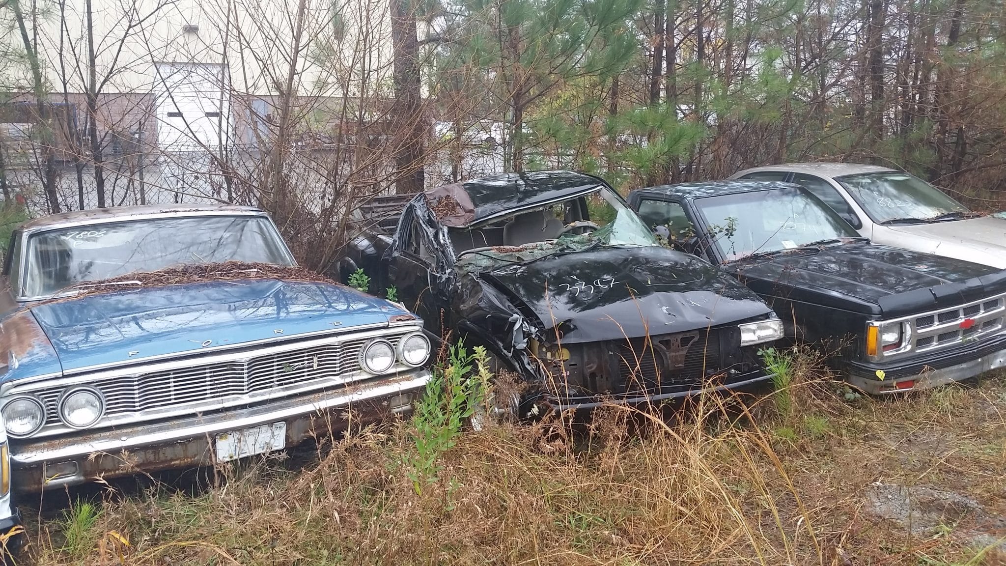 junk cars and trucks bought in petersburg