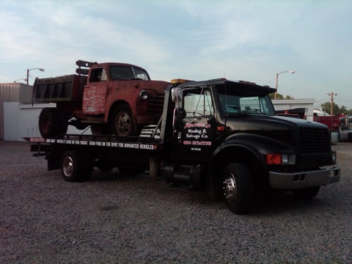 Roscoe's offers junk car removal in the Richmond, Virginia area